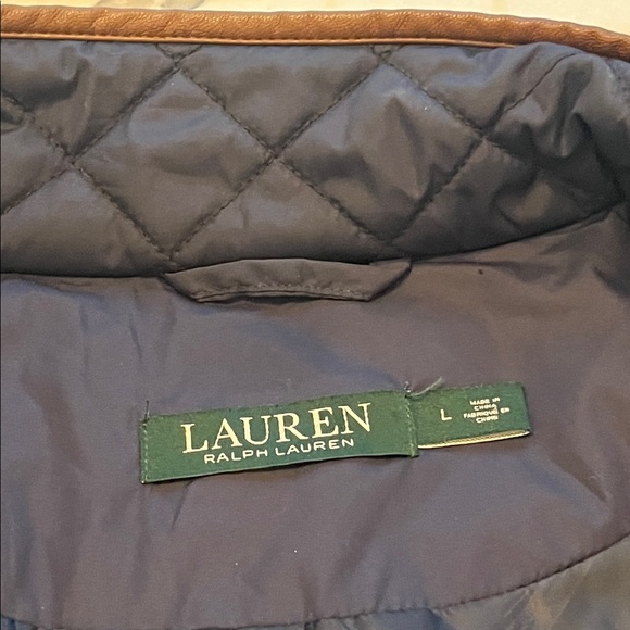 Lauren Ralph Lauren Detailed Quilted Jacket - Picture 11 of 14
